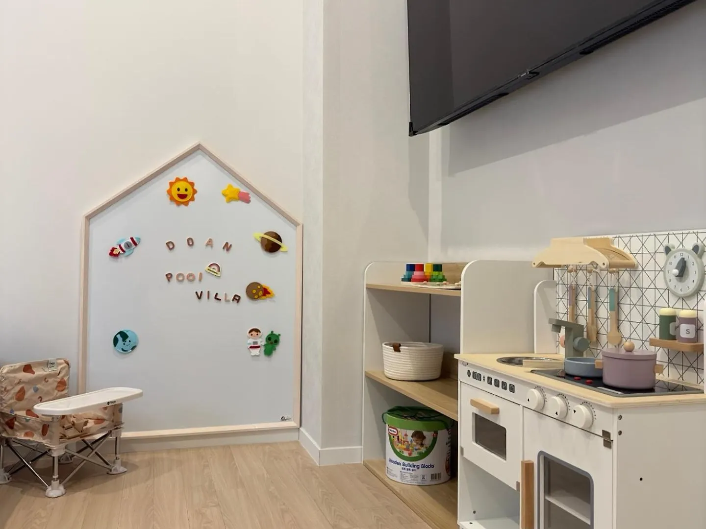 Doan Pool Villa & Kids Hotel 釜山広域市 0*,  韓国